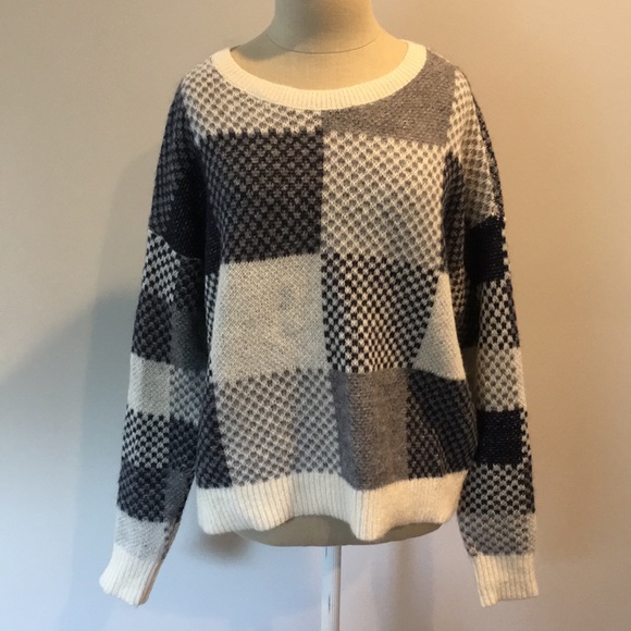 Abercrombie & Fitch plaid sweater Medium - Picture 1 of 5